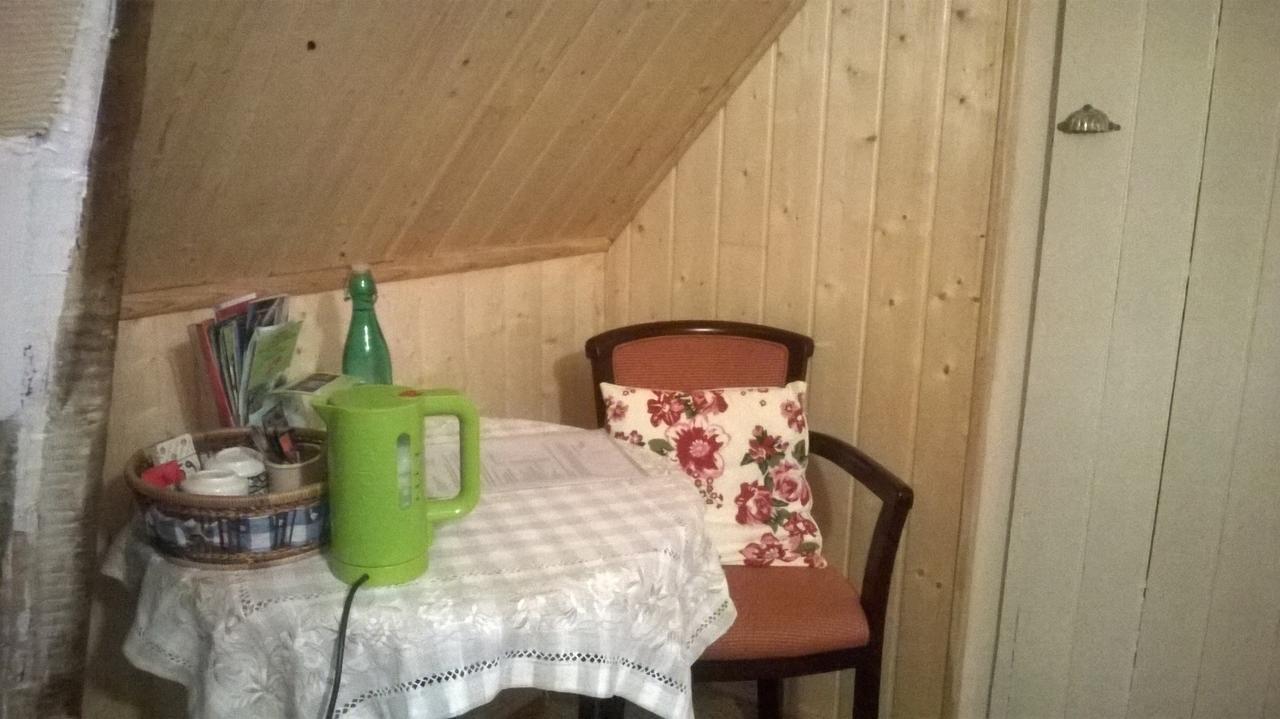 Le Hameau Aux Escargots Bernon Ngoại thất bức ảnh
